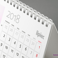 Kalendarz biurkowy SMART zawiera praktyczne miesięczne kalendarium.